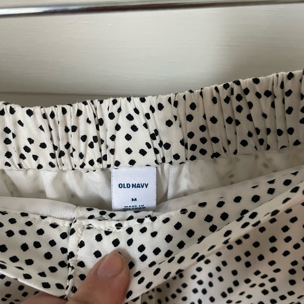 Old Navy Midi Skirt - Picture 3 of 3